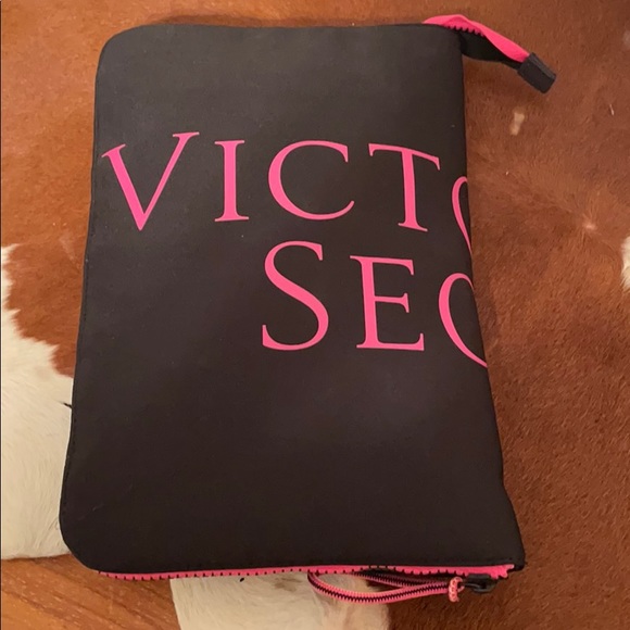 Victoria Secret Bag - Picture 2 of 6